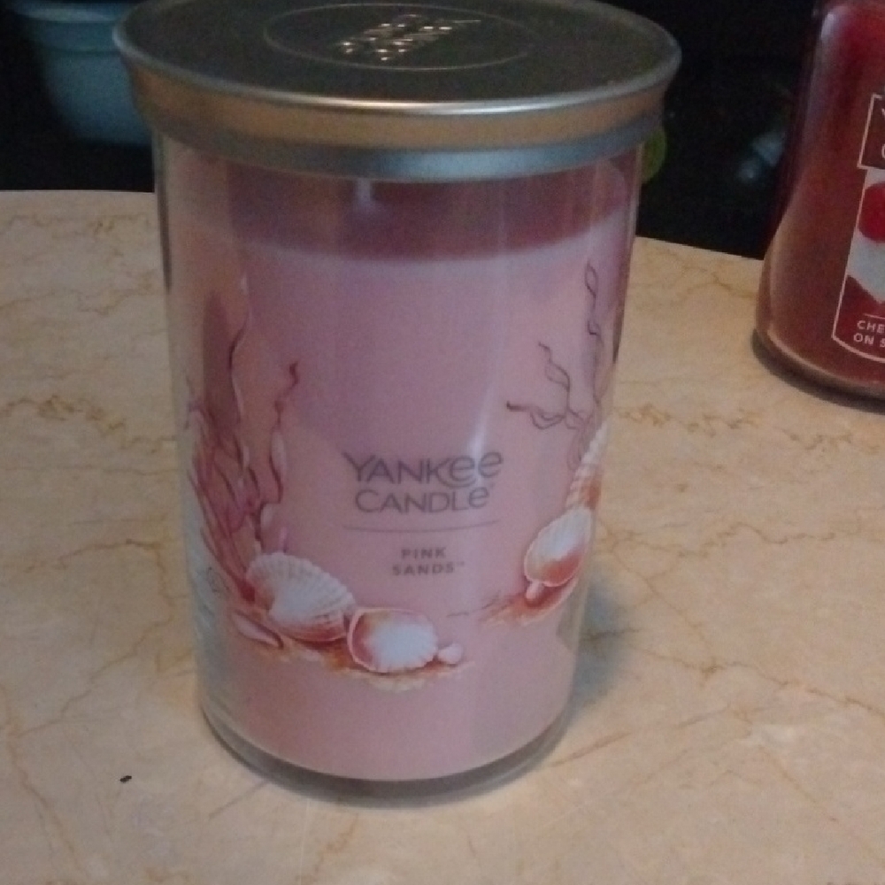 Yankee Candle Pink Sands Scented Candle